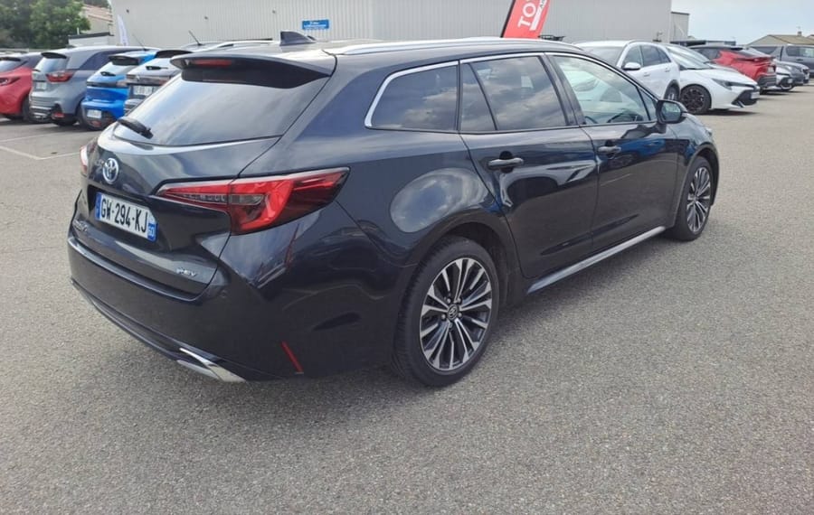 Choisissez votre toyota corollabreak chez CarGo Flex