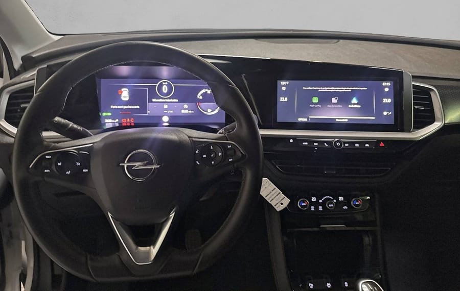 Choisissez votre opel grandland chez CarGo Flex