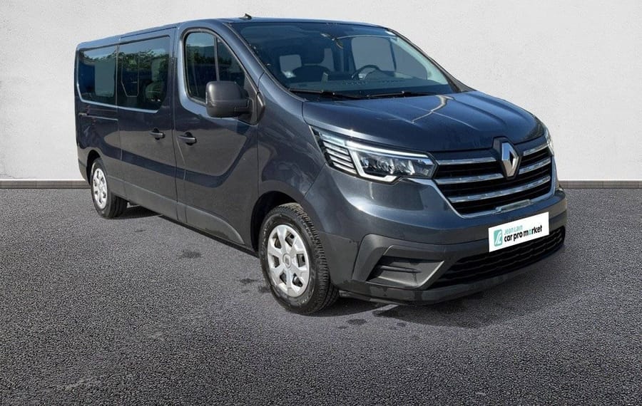 Choisissez votre renault traficcombi chez CarGo Flex