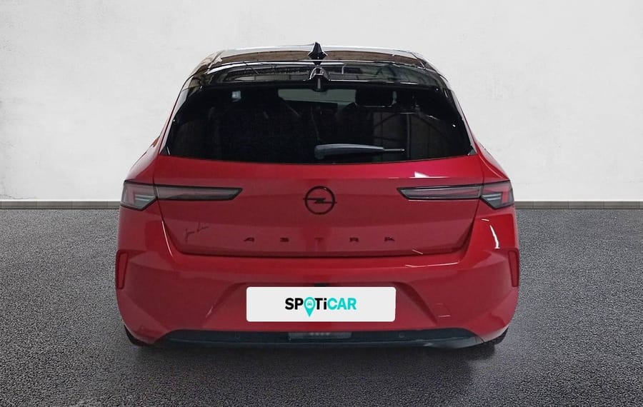 Choisissez votre opel astra chez CarGo Flex