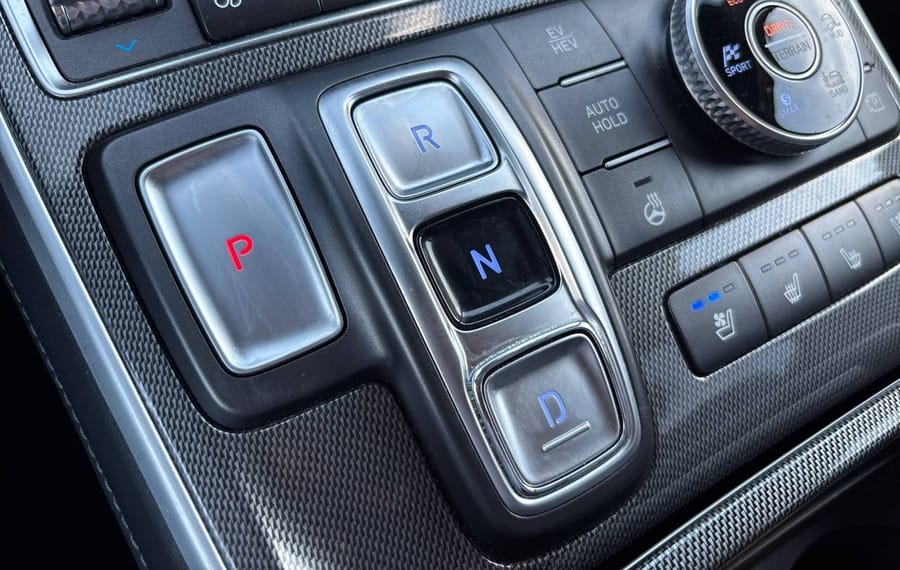 Choisissez votre hyundai santafe chez CarGo Flex