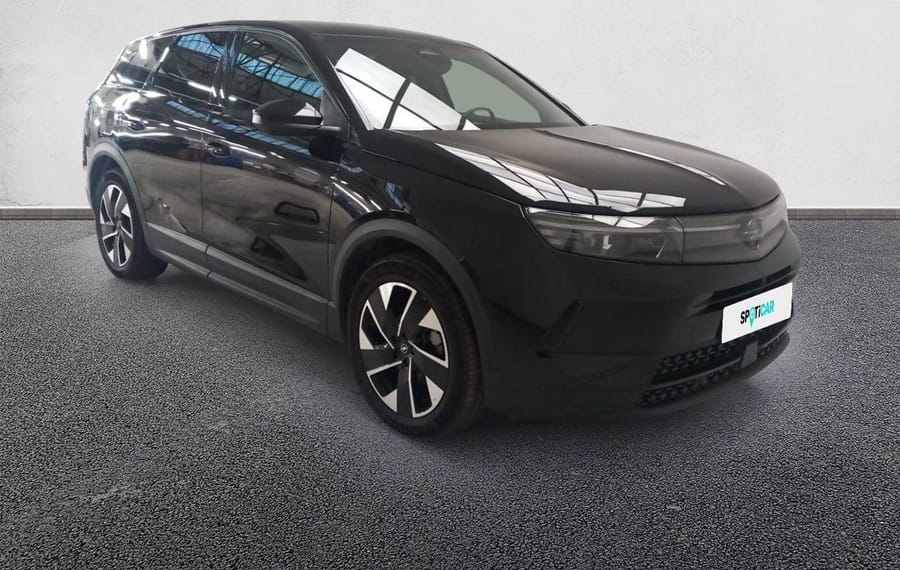 Choisissez votre opel grandland chez CarGo Flex