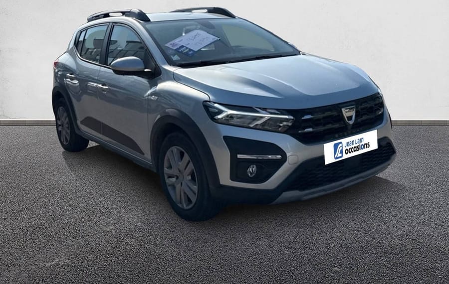 Choisissez votre dacia sandero chez CarGo Flex