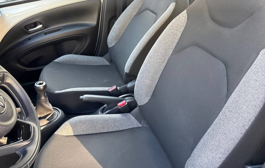 Choisissez votre toyota aygox chez CarGo Flex