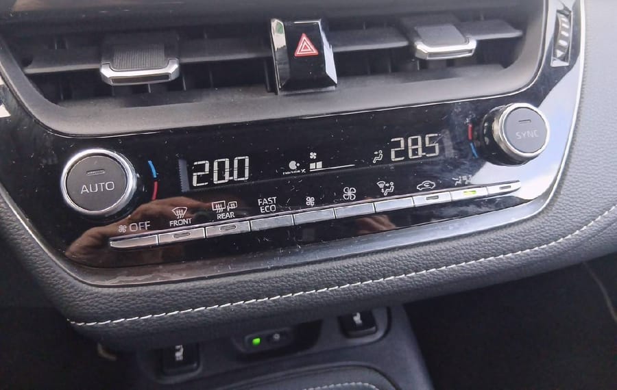 Choisissez votre toyota corollabreak chez CarGo Flex