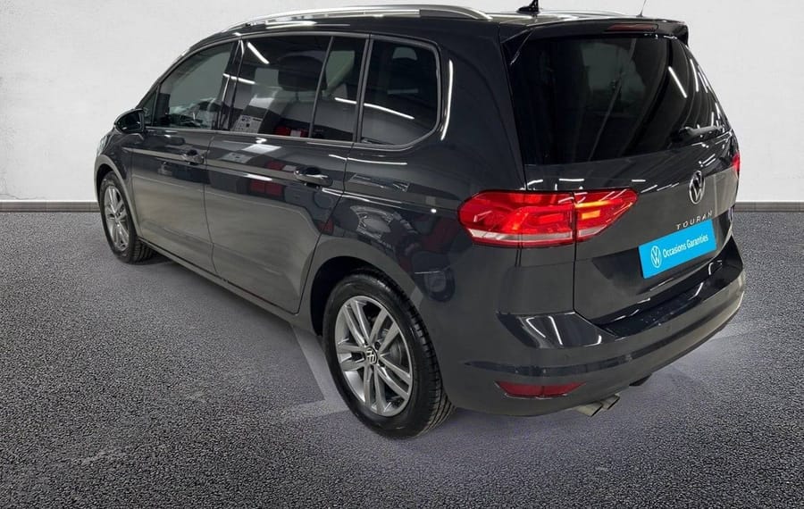 Choisissez votre volkswagen touran chez CarGo Flex