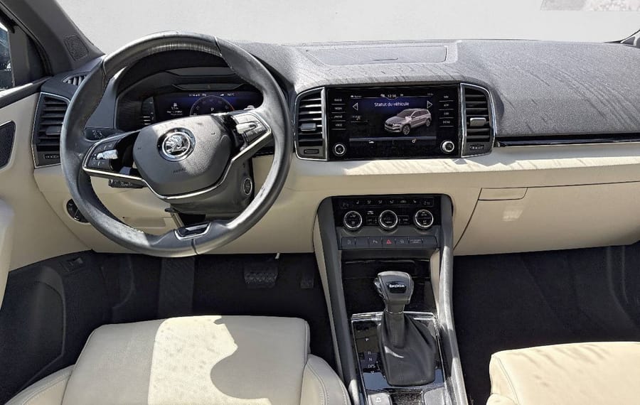 Choisissez votre skoda karoq chez CarGo Flex