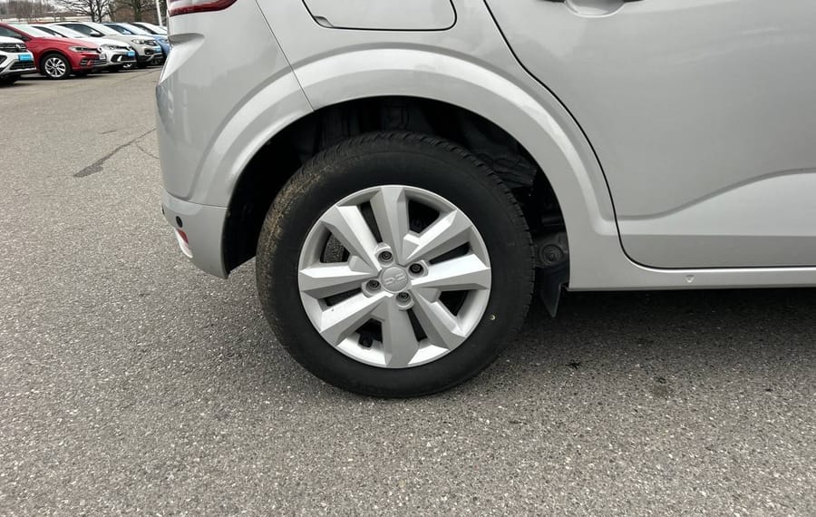 Choisissez votre dacia sandero chez CarGo Flex