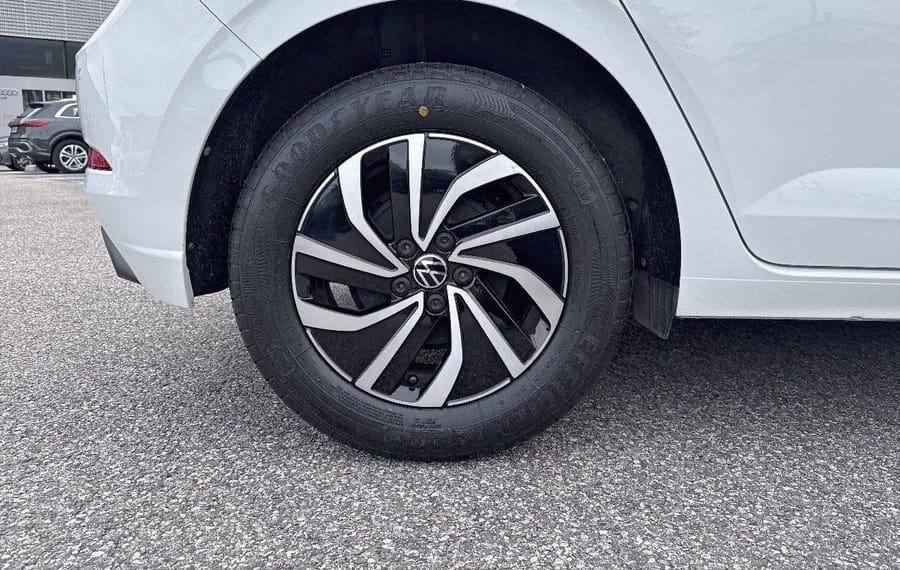 Choisissez votre volkswagen polo chez CarGo Flex