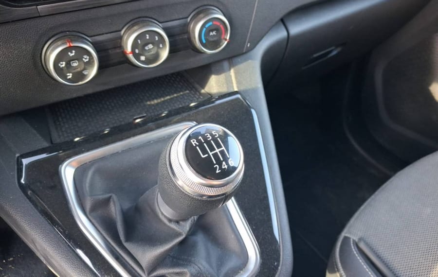 Choisissez votre renault kangoo chez CarGo Flex