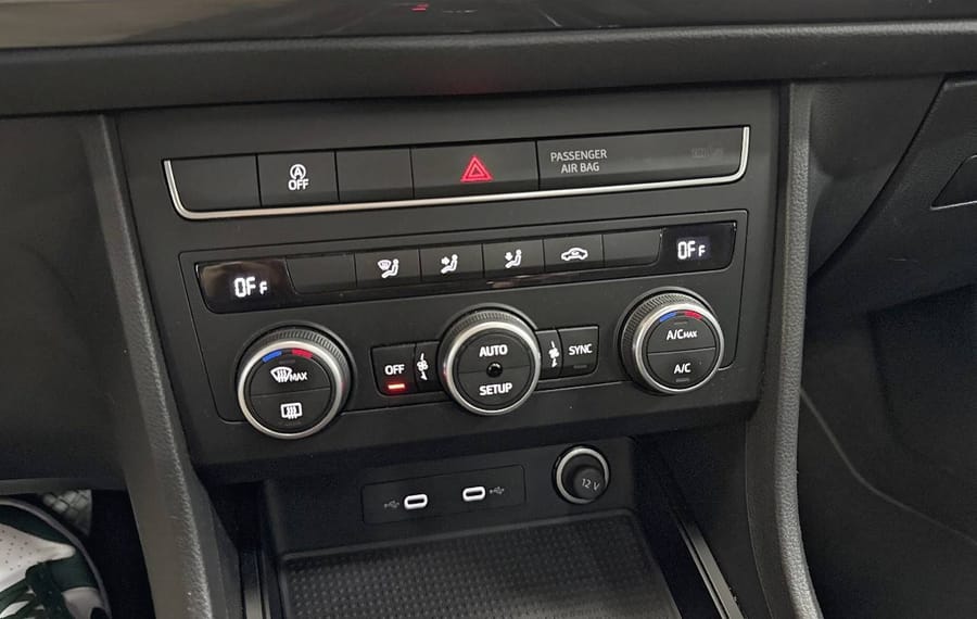 Choisissez votre seat ateca chez CarGo Flex