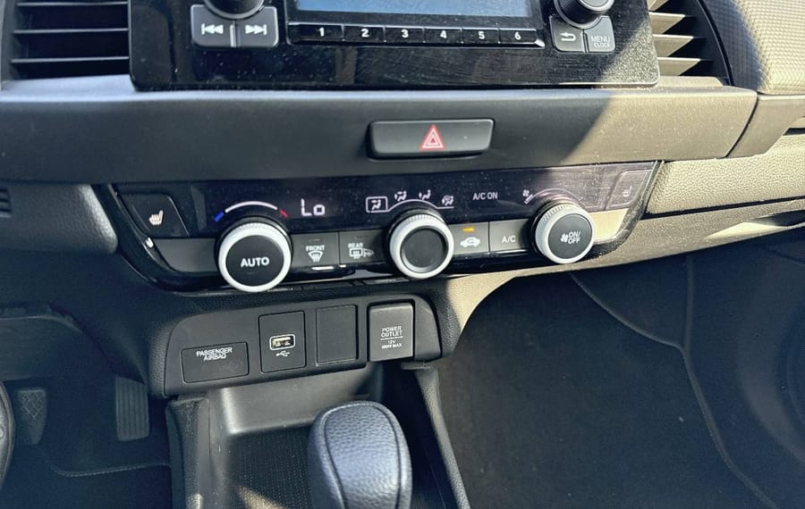 Choisissez votre honda jazz chez CarGo Flex