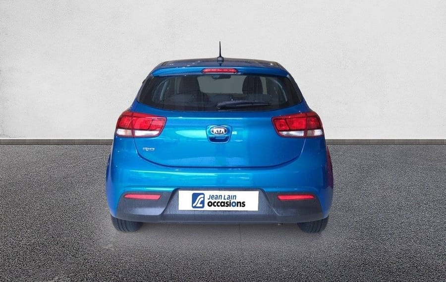 Choisissez votre kia rio chez CarGo Flex