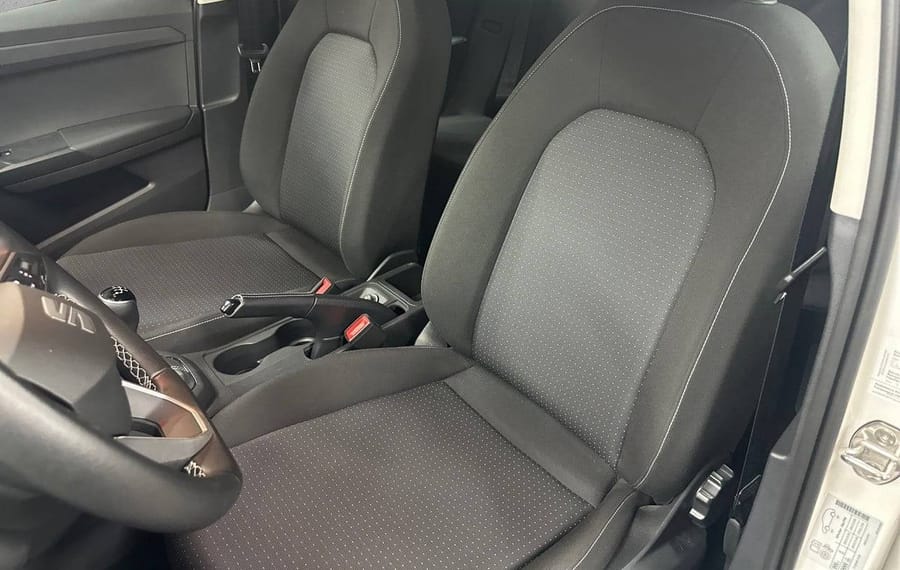Choisissez votre seat ibiza chez CarGo Flex