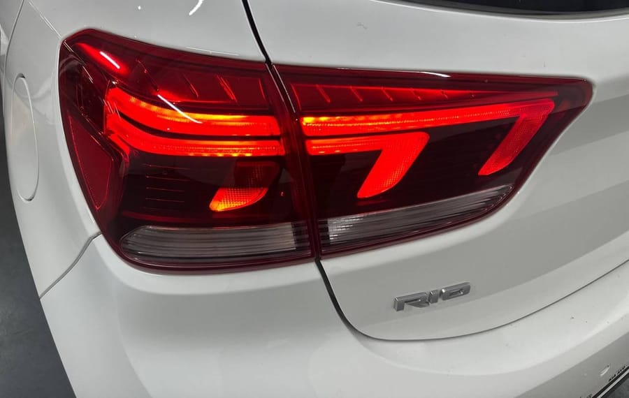 Choisissez votre kia rio chez CarGo Flex