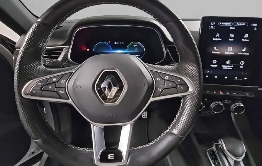 Choisissez votre renault arkana chez CarGo Flex