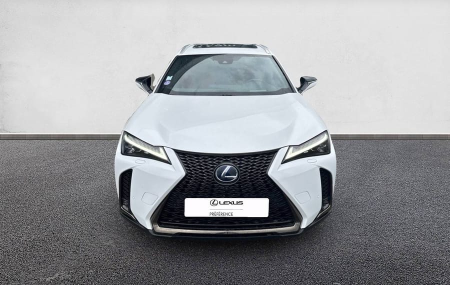 Choisissez votre lexus ux chez CarGo Flex