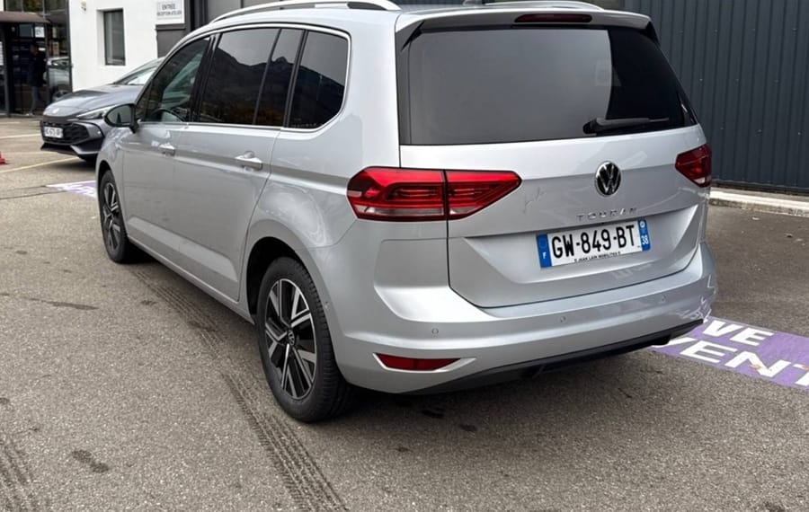 Choisissez votre volkswagen touran chez CarGo Flex