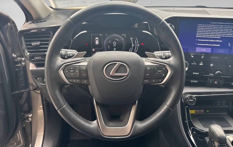 Choisissez votre lexus nx chez CarGo Flex