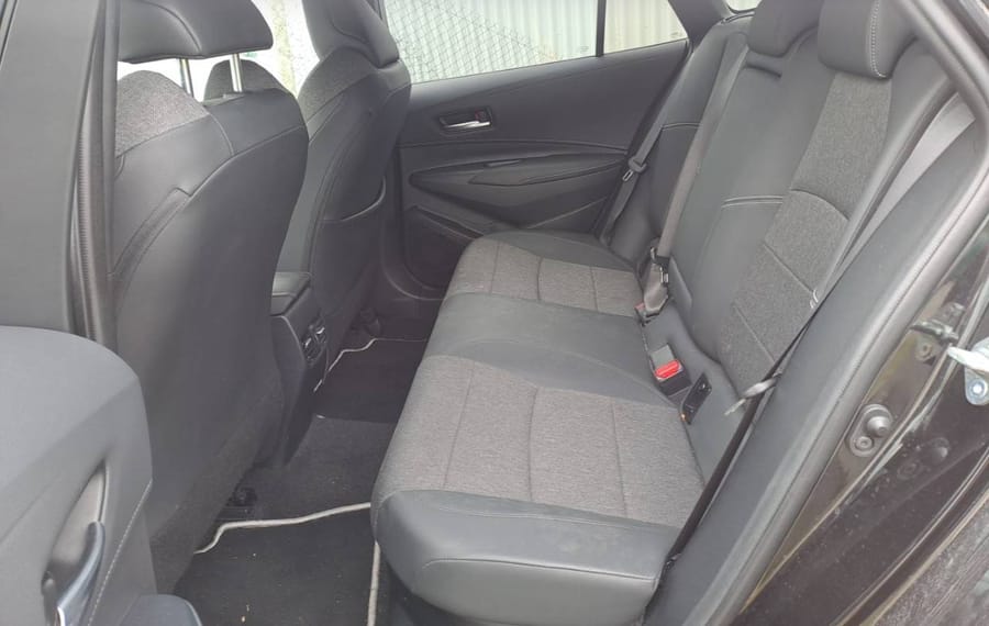 Choisissez votre toyota corollabreak chez CarGo Flex