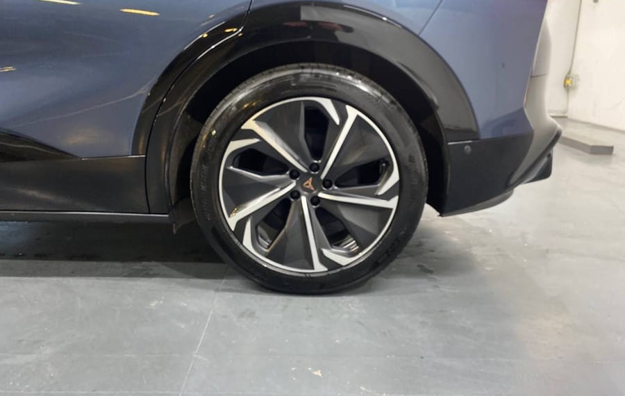 Choisissez votre cupra tavascanelectrique chez CarGo Flex