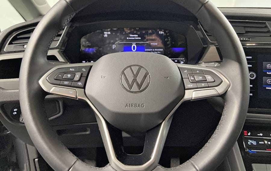 Choisissez votre volkswagen touran chez CarGo Flex