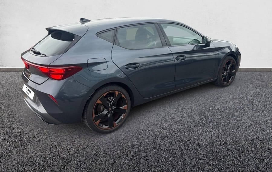 Choisissez votre cupra leon chez CarGo Flex