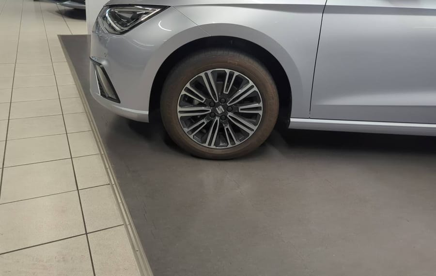 Choisissez votre seat ibiza chez CarGo Flex