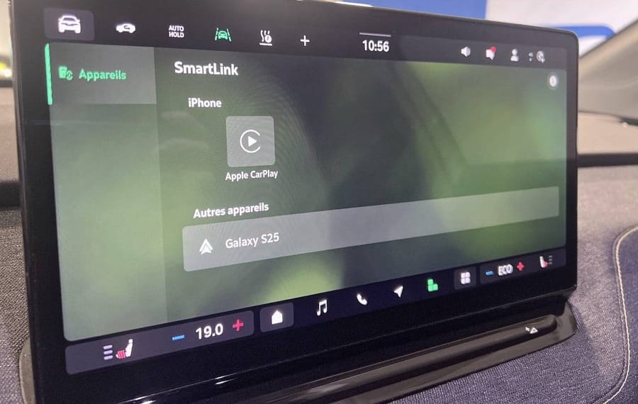 Choisissez votre skoda elroqelectrique chez CarGo Flex