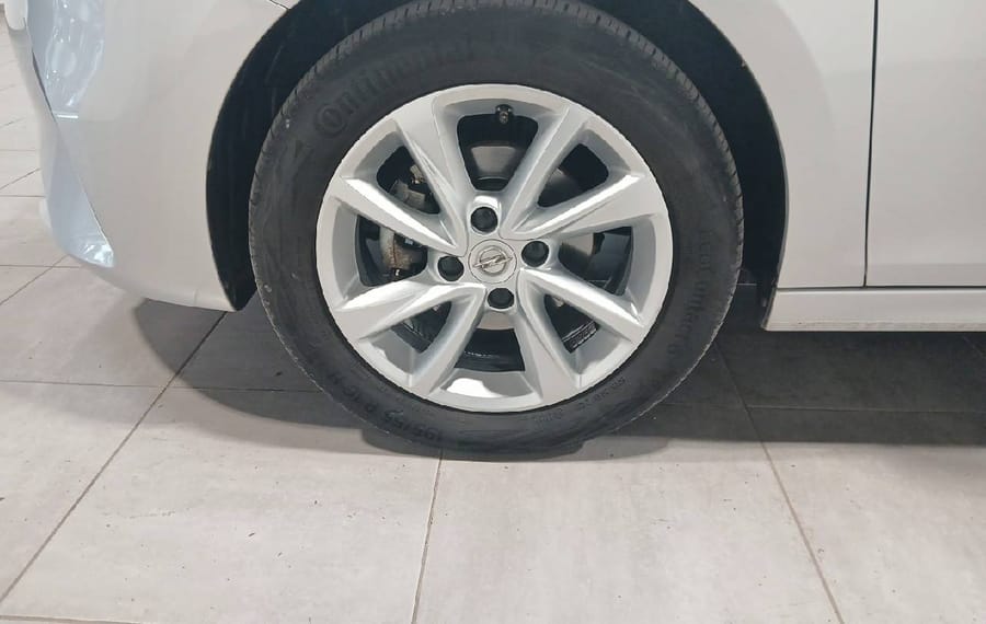 Choisissez votre opel corsa chez CarGo Flex