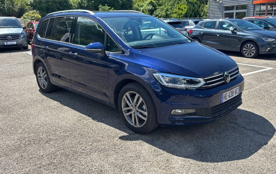 Choisissez votre volkswagen touran chez CarGo Flex