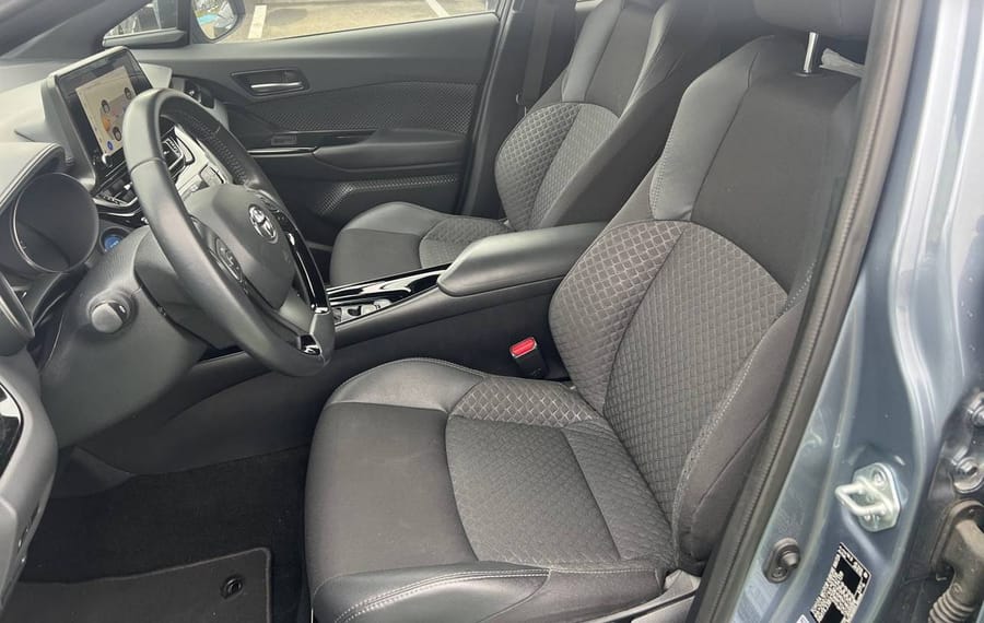Choisissez votre toyota chr chez CarGo Flex