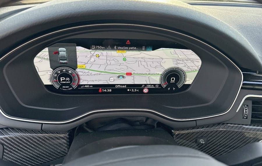 Choisissez votre audi a4 chez CarGo Flex