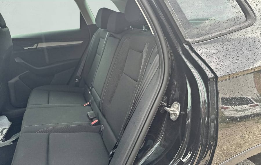 Choisissez votre skoda karoq chez CarGo Flex