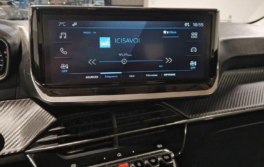 Choisissez votre peugeot 208 chez CarGo Flex