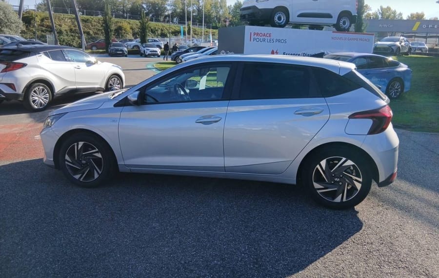 Choisissez votre hyundai i20 chez CarGo Flex