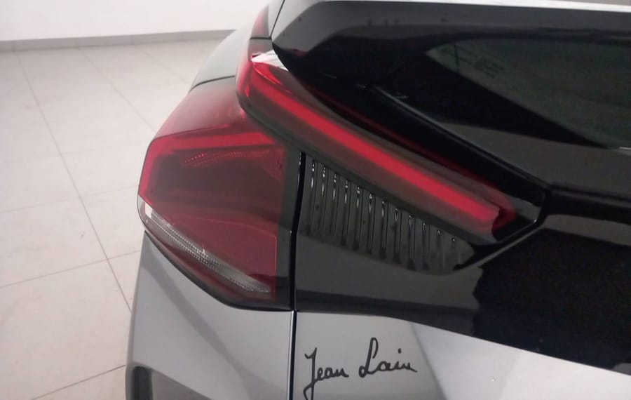 Choisissez votre citroen c4electrique chez CarGo Flex