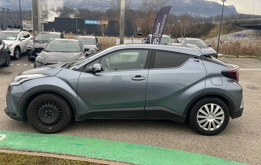 Choisissez votre toyota chr chez CarGo Flex