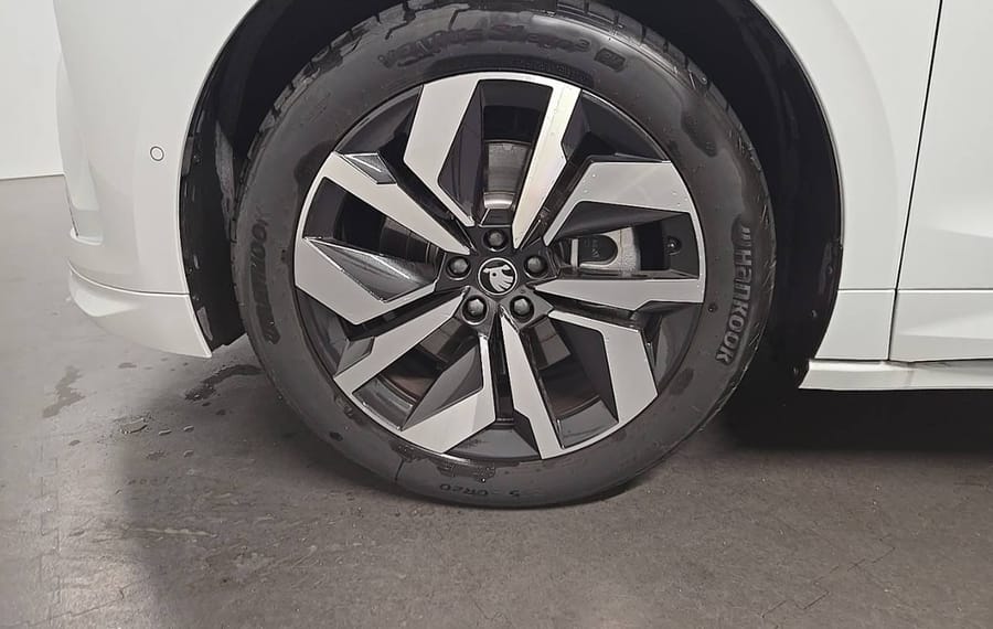 Choisissez votre skoda enyaqelectrique chez CarGo Flex