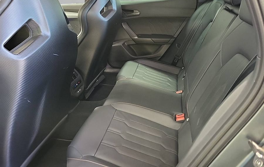Choisissez votre cupra leon chez CarGo Flex