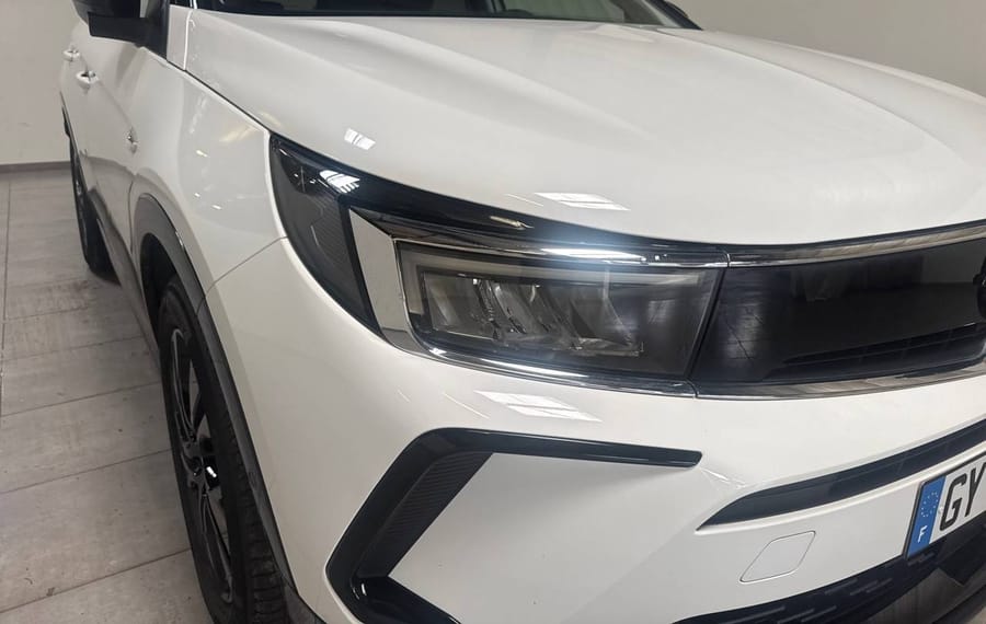 Choisissez votre opel grandland chez CarGo Flex