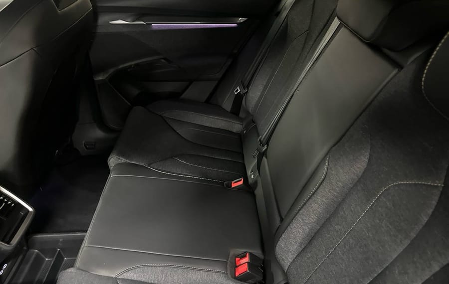 Choisissez votre skoda elroqelectrique chez CarGo Flex