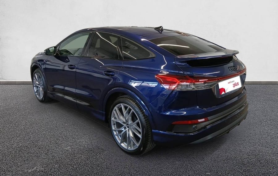 Choisissez votre audi q4electrique chez CarGo Flex