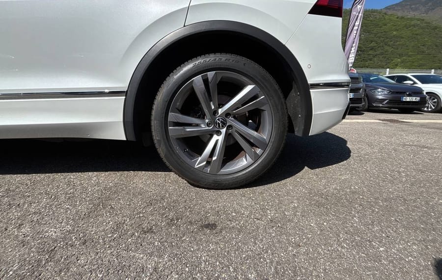 Choisissez votre volkswagen tiguanallspace chez CarGo Flex