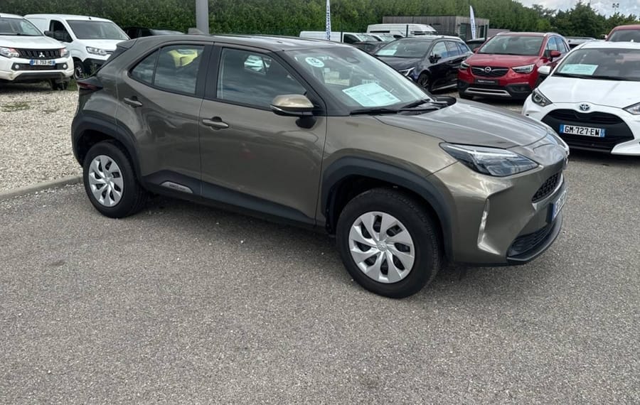 Choisissez votre toyota yariscross chez CarGo Flex
