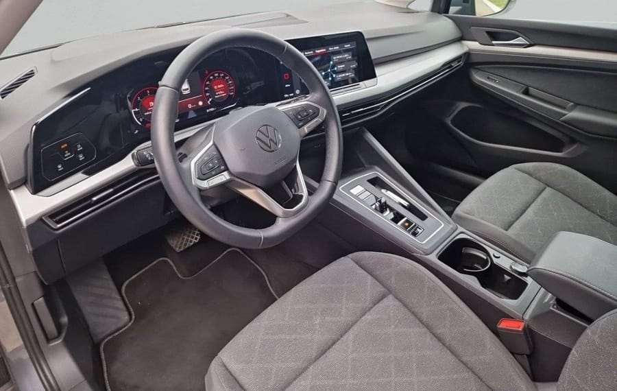Choisissez votre volkswagen golfbreak chez CarGo Flex