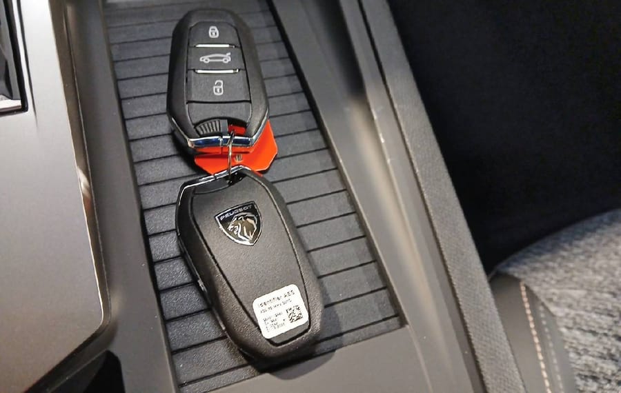 Choisissez votre peugeot 308 chez CarGo Flex