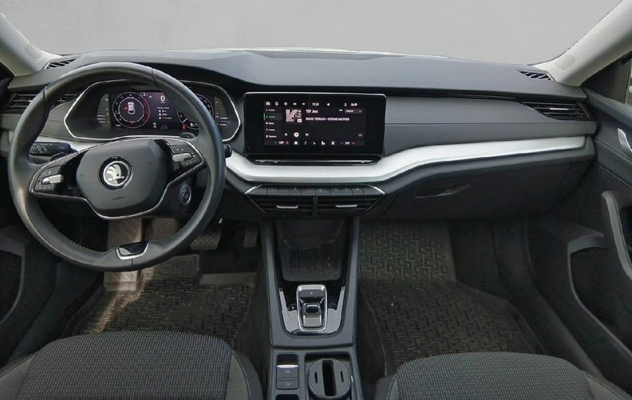Choisissez votre skoda octaviabreak chez CarGo Flex