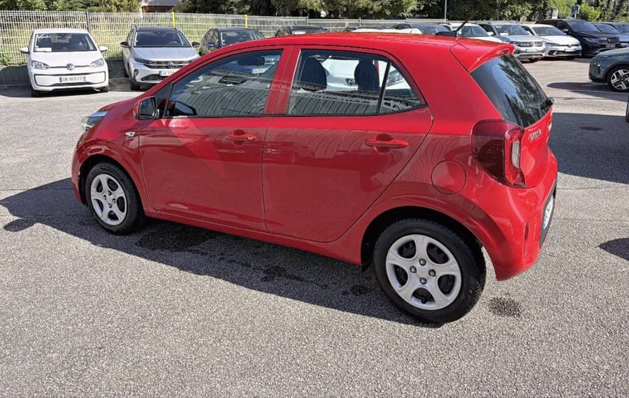 Choisissez votre kia picanto chez CarGo Flex