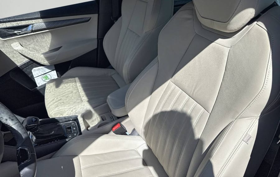 Choisissez votre skoda karoq chez CarGo Flex